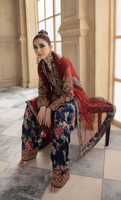 Shalwar Kameez Designs, Pakistani Party Wear Dresses, Pakistan Dress, Ad Photography, Blouses Designs, Baggy Dresses, Maya Ali, Kameez Designs