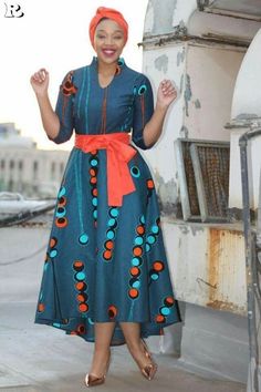 Simple African Dresses, Ghanaian Fashion, African Dresses Modern, Afrikaanse Mode, African Ankara, African Traditional Dresses