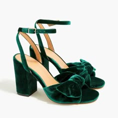 Brand: J. Cree Style: Bow Block Heels Color: Green Fabric: Velvet Size: 8 Condition New With Tags (No Box) Green Heels, Ankle Strap Sandals Heels, Velvet Heels, Round Toe Pumps, Black Suede Pumps, Bow Heels, Black Suede Heels, Suede Block Heels, Peep Toe Sandals