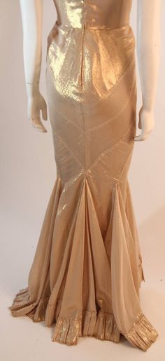 Gold Luxury Gown With Fitted Bodice, Gold Mermaid Dress With Sweep Train For Prom, Luxury Gold Evening Dress With Fitted Bodice, Fitted Luxury Gold Gown, Luxury Fitted Gold Gown, Gold Fitted Luxury Gown, Elegant Gold Mermaid Dress For Formal Occasions, Gold Fitted Mermaid Wedding Dress, Gold Floor-length Mermaid Dress For Prom