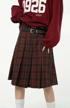 College Style A-Line Skater Midi Skirt Red Skater Skirt, Y2k Skirts, Hip Hop Fashion 90s, Red Plaid Skirt, Short Pollera, Crop Pullover, High Waist Short, Plaid Pleated Skirt, Corset Bustier