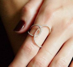 Asymmetrical Diamond Ring, Simple Ring Design, Gold Rings Fashion, Hand Jewelry, Fashion Ring