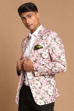 Present Multi Color Pink Base Floral Printed Silk Blend Regular Slim Fit Blazer , Has A Notched Lapel, Long Sleeves, Single-Breasted With Double Button Closures, Two Flap Pockets And One Welt Pocket On The Front, Curved Hem And Attached Lining. Product Features: Top Color: Pink Top Fabric: Satin Twill Print And Pattern : Floral, Printed, Digital Print, Weave Pattern And Type : Regular Machine And Plain Weave Ornaments : Buttons Sleeve Type: Regular Full Sleeve Length: Regular Formal Length Colla Wedding Pink Unstitched Suit With Floral Print, Luxury Festive Floral Print Bandhgala, Festive Floral Print Long Sleeve Sherwani, Designer Floral Print Sherwani, Mens Floral Blazer, Fashion Drawing Tutorial, Slim Fit Blazers, Print Coat, Printed Blazer