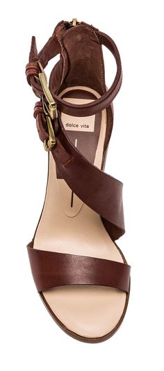 #Farbberatung #Stilberatung #Farbenreich mit www.farben-reich.com Sandals Shoe Boot Sandals, Fabulous Shoes, Hot Shoes, Heel Sandal, Pretty Shoes, Dream Shoes, Shoe Obsession, Shoe Lover, Beautiful Shoes