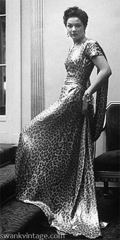 Adrian circa 1949 - "Leopard Dress" 1940s Clothes, Nina Leen, 1940 Fashion, 1940's Fashion, Leopard Print Fashion, Designer Runway, Leopard Print Coat, Vintage Leopard