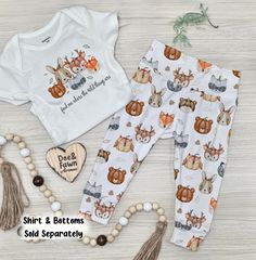 "Fall Woodland Animal pumpkin Baby Leggings | Halloween Pumpkin Toddler Jumpers | Fox Deer And Raccoon Jumpers |  Thanksgiving Outfit Halloween is right around the corner and here is an adorable outfit that your little one can dress in to get into the spooky spirit. This listing is for the woodland animal pumpkin leggings/pants/jumpers. The matching Bodysuit or T-shirt is listed separately in my shop and can be found under the \"Fall Holidays\" section.  Or it can by found by using this link-  h Cute Fall Bottoms For Playtime, Cute Fall Playtime Bottoms, Cute Cotton Leggings For Fall, Playful Cotton Leggings For Fall, Playful White Bottoms For Fall, Thanksgiving Scarecrow, Animal Pumpkin, Thanksgiving Leggings, Fall Toddler Outfits