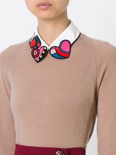 embroidered heart collar Embroidered Heart, Collar Designs, Ok Ru, Red Valentino, Mode Vintage, Mode Inspiration, Fashion Details, Types Of Collars, Diy Fashion