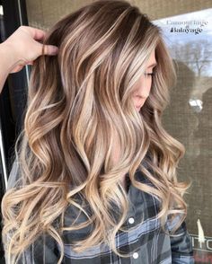 Warm Balayage, Honey Blonde Hair Color, Ombre Hair Blonde, Brown Hair With Blonde Highlights, Long Hair Color, Balayage Hair Blonde, Brown Blonde Hair