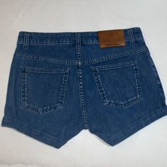 Blue Denim Gucci Shorts It Size 40 (Us Size 4) (Jean Size 26) (Uk/Au Size 8) Button And Zip Closure In Perfect Condition Never Worn Gucci Shorts, Gucci Denim, Denim Short Shorts, Denim Short, Short Shorts, Jean Shorts, Blue Denim, Denim Shorts, Jeans Size