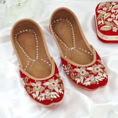 Red Gold Punjabi Jutti/Slipper Studed with fine Zardozi Wrok. Matching Clutch Available. Available in sizes: 27, 38, 39 We try to take pictures as normal as we can but Colors may vary due to light setup. Red Closed Toe Wedding Shoes For Summer, Red Closed-toe Wedding Shoes For Summer, Party Flats With Zari Work For Diwali, Festive Party Flats With Dori Work, Festive Party Flats With Cutdana, Traditional Slip-on Wedding Shoes, Party Flats With Mirror Work And Slip-on Shape, Festive Party Flats With Mirror Work, Bollywood Style Flats For Diwali Party