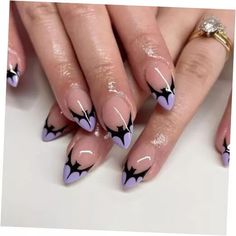 Witch Hat Nail Design, Bats On Nails, Witchy Nail Designs Short, Nail Art For Small Nails, Bat French Tip Nails, Cat Eye Halloween Nails, Minimal Halloween Nails, Gel French Tip Nails, Halloween Nails Gel