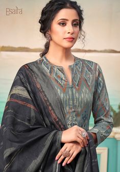 Online Salwar Suits and Salwar Kameez in India with Free shipping South Cotton Suit Designs, Suit Neck Designs Indian, Salwar Suit Pattern, Salwar Kameez Neck Designs, Ladies Suit Design, Suit Neck Designs, Salwar Neck Designs, Kurti Sleeves Design, Stylish Kurtis Design