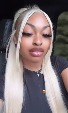 Blonde Frontal Styles, Blonde No Edges Wig, Jayda Blonde Hair, Blond Wig Styles, Platinum White Blonde Hair, 613 Blonde Wig Hairstyles, Short Blonde Wigs For Black Women, 613 Hairstyles For Black Women