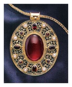 Russian Icon Necklace : Museum of Jewelry Ceremonial Byzantine Cabochon Jewelry, Ceremonial Byzantine Jewelry With Cabochon, Ornate Cabochon Round Pendant Jewelry, Ornate Red Cabochon Jewelry, Ornate Round Pendant Cabochon Jewelry, Ornate Round Cabochon Pendant Jewelry, Traditional Oval Cabochon Necklaces, Traditional Oval Cabochon Necklace, Traditional Oval Jewelry With Historical Design