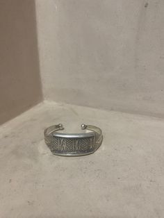 This is bracelet of antique silver from southern morocco with beautiful engraved decoration. Its style is inspired by traditional Berber jewelry. The TOUAREG bracelet is a Tuareg bracelet made in Morocco. Berber Jewelry, Silver Bracelets, Bracelet Making, Vintage Silver, Morocco, Antique Silver, Cuff Bracelets, Silver Bracelet, Jewelry Bracelets