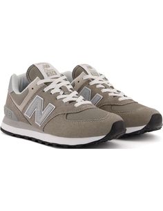 Tenis-New-Balance-para-mujer Fuzzy Heels, Womens Casual Boots, New Balance Style, Over The Calf Socks, Mens Boots Casual, Waterproof Winter Boots, New Balance 574, Casual Athletic, New Balance Women