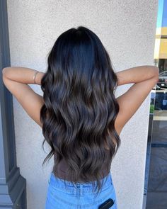 Dye Black Hair, Dark Hair Color Ideas, Soft Black Hair, Dark Hair Color, Ashy Hair, Black Brown Hair, Black Hair Balayage, Long Brunette Hair, Black Hair Dye