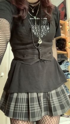 Goth Gifts, How To Impress, Alt Grunge, Comfy Clothing, Goth Girl, Looks Vintage