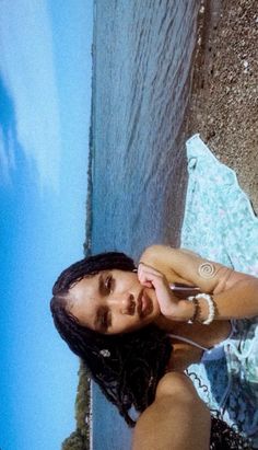 #peace #beach #summer Boho Pfp, Bob Marley Aesthetic, Marguerite Duras, Earthy Outfits, Black Femininity, Island Girl, Cute Poses For Pictures, Summer Photos