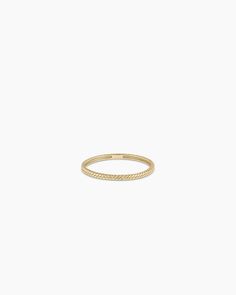 This sophisticated chain style 14k Gold Venice Ring is crafted from solid gold for a classic look. The subtle yet stunning gold detailing on this ring adds an extra touch of cool to any outfit. A versatile piece that is perfect for stacking or wearing alone. Venice Ring in 14k Solid Gold, Women's Size 5 by gorjana Classic 14k Yellow Gold Chain Ring, Timeless Yellow Gold Tarnish Resistant Midi Rings, Classic Yellow Gold Chain Ring For Formal Occasions, Classic Yellow Gold Chain Ring For Formal Events, Classic Stackable Chain Ring For Promise, Classic Stackable Chain Promise Ring, Timeless 14k Yellow Gold Midi Rings, Classic Round Stackable Chain Ring, Classic Stackable Round Chain Ring