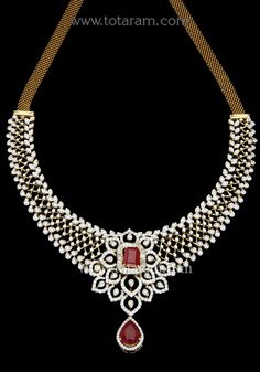 Modern Necklace Design, Small Diamond Necklace, Diamond Jewlery, Diamond Necklace Indian, Diamond Jewelry Earrings, Choker Necklace Designs, Diamond Pendants Designs, Antique Gold Jewelry Indian, Modern Necklace