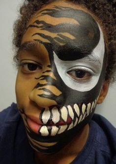 Halloween Face Paint Designs, Halloween Makeup For Kids, Venom Face, Halloween Face Paint, Black Face Paint, Spiderman Face, Halloween Crafts Preschool, Face Painting Easy