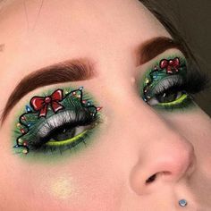 Christmas Eyeshadow, Best False Eyelashes, Bottom Lashes, Christmas Eye Makeup, Orange Makeup, Christmas Makeup Look, Makeup Secret, Glitter Eye Makeup, Silk Lashes