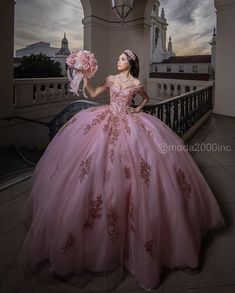 Vintage Pink Quinceanera Dresses, Extravagant Quinceanera Dresses, Peach Pink Quinceanera Dresses, Quinseñeras Dresses Pink, Blush Pink 15 Dresses, Quincenera Pink Dresses, Pink Quinceanera Dresses Off Shoulder, Quncie Dresses Light Pink, Quince Dress Blush Pink