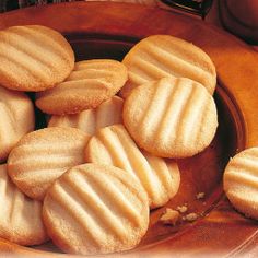 some cookies are sitting on a plate and ready to be eaten