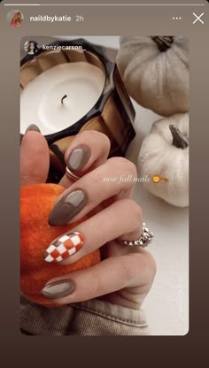 November Nails Designs Fall, November Nails Designs, Fall Manicures, November Nail Designs, Checkered Nails, Thanksgiving Nail Designs, Thanksgiving Nail, November Nails, October Nails