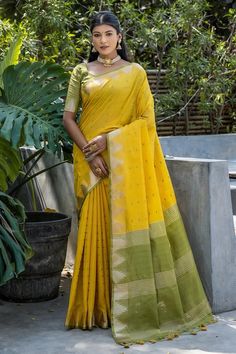 Attractive Yellow Zari Weaving Art Silk Fabric Simple Saree Luxury Yellow Sets With Zari Weaving, Cheap Zari Weaving Saree For Puja, Cheap Saree With Zari Weaving, Cheap Elegant Traditional Wear With Zari Weaving, Multicolor Zari Weaving Saree Affordable, Cheap Art Silk Saree With Zari Weaving, Cheap Multicolor Zari Weaving Saree, Unstitched Saree With Zari Weaving At Affordable Price, Silk Weaving