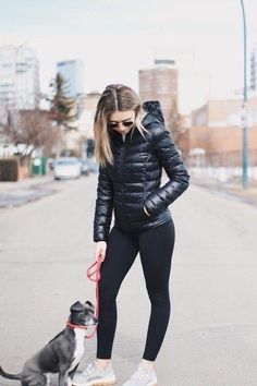 Rain Booties Outfits, Korean Winter Outfits, Quilted Outerwear, Puff Jacket, Outfit Mujer, Moncler Jacket, Casual Winter Outfits, Peak Performance