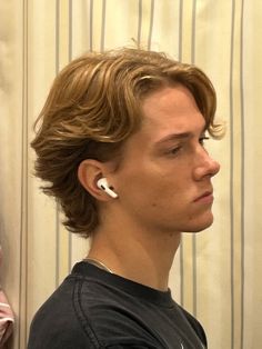 Straight Guys Hair, Prince Charming Haircut, Mullets Men, Blonde Haircuts Men, Surfer Curtains Hair, Mullet Hairstyle Mens Straight Hair, Wolfcut Men, Soft Mullet Men