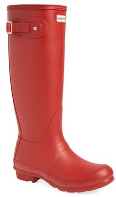 Hunter 'Original Tall' Rain Boot (Women) Nordstrom Boots, Hunter Boots Outfit, Red Rain Boots, Sorel Boots Womens, Rain Boots Women, Cheap Boots, Fashionable Snow Boots, Womens Rain Boots, Hunter Rain Boots