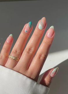 Nagellack Trends, Green Nail Polish, Nail Photos, Pastel Nails, Simple Nail Designs, Nail Charms