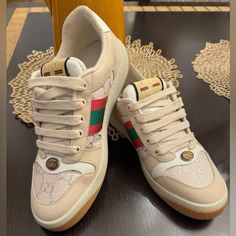 Brand New Never Used Size 39 (9) Women. Gucci Casual Cream Sneakers, Casual Gucci Cream Sneakers, Casual Cream Gucci Sneakers, Gucci Low-top Cream Sneakers, Gucci Cream Low-top Sneakers, Gucci Beige Low-top Sneakers, Luxury Gucci Beige Sneakers, Luxury Beige Round Toe Sneakers, Luxury Beige Gucci Sneakers