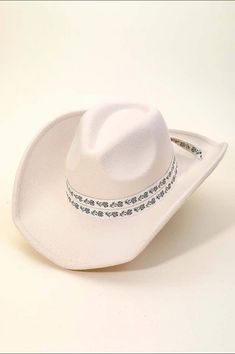 Oh we are loving this ivory color! And the floral double band with black floral detail is so cool! This one is adjustable so it will fit almost anyone. Great for all your boho or Nashville outfits! Casual White Hat Bands For Festivals, White Hat Band For Spring Country Events, White Hat Band For Country Events In Spring, White Hat Bands For Spring Country Events, Adjustable Cream Hat For Country Events, Adjustable Cream Hats For Country Events, White Bohemian Hat With Adjustable Fit, Trendy Adjustable White Hat Bands, Country Style Cream Hat Band For Festivals