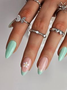 Easter or spring, pastel green with french and flowers detailing, handmade reusable press on nails. Press ons uk -  #Detailing #Easter #Flowers #french #Green #handmade #Nails #ons #Pastel #Press #Reusable #Spring Check more at https://ifoundaideas.com/summer/easter-or-spring-pastel-green-with-french-and-flowers-detailing-handmade-reusable-press-on-nails-press-ons-uk/ Uk Nails, Cute Simple Nails, Summery Nails, Pink Nail Art, Short Acrylic Nails Designs, Pastel Nails, Nail Designs Spring, Cute Nail Designs, Short Acrylic Nails