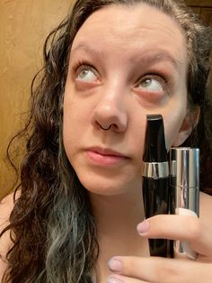 If youre tired of your mascara flaking, i got something for you! #mascara #noflakes #longlasting #vegan #crueltyfree Mascara Primer, Mascara Tips, Younique, Eyelash Extensions, Eye Makeup, Lashes, Long Lasting, Makeup, Make Up