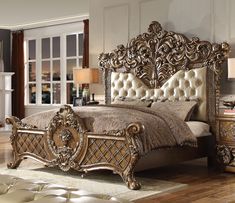 Seraphine Antique Gold & Perfect Brown California King Bed  / HD-8018 - Ornate Home Idea Bilik Tidur, Traditional Bedroom Sets, Victorian Queen, California King Size Bed, Sleigh Bedroom Set, Eastern King Bed, Set Meja Makan, New Classic Furniture, Cal King Bedding