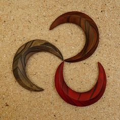 Add a touch of whimsical charm to your hairdo with this set of 2 wooden hair crescent moon pins. These rustic finish hair pins are the perfect addition to your hair accessories collection and can effortlessly elevate your fashion game. Available in original, brown, and red rustic colors, these fashion accessories are versatile and can complement a variety of outfits. Whether you're going for a boho-chic look or simply want to add a unique touch to your hairstyle, these crescent moon hair pins are the ideal choice. Upgrade your everyday hairdo with these stylish and elegant hair accessories. ITEM DETAILS Shape: Wooden hair crescent moon pins in rustic finish Material: Mindi wood (Melia Azedarach) Size: Standard (one size only).  Width (inch): 4.72" Depth (inch): 3.94" Thicknesst (inch): 0.7 Wooden Hair Pin, Hair Crescent, Moon Hair Pin, Moon Hair, Hair Accessories Collection, Elegant Hair, Rustic Colors, Accessories Collection, Hair Sticks