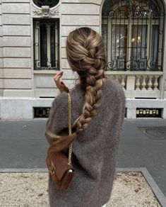 Thick Hair Aesthetic, New York Old Money, Redhead Hairstyles, Hair Growing, Hair Aesthetic, Clip Hairstyles, Growing Tips, Two Braids, Honey Hair