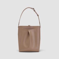 The Studio Bag Porcini Taupe – Everlane Functional Office Shoulder Bag With Removable Pouch, Modern Box Shoulder Bag With Adjustable Strap, Modern Everyday Crossbody Satchel, Modern Everyday Satchel With Detachable Strap, Modern Satchel With Removable Pouch As Shoulder Bag, Modern Flap Bag With Detachable Strap For Everyday Use, Modern Satchel With Detachable Strap For Everyday, Modern Shoulder Bag With Detachable Strap For Everyday, Modern Satchel With Adjustable Strap