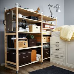 a bedroom with lots of storage space and furniture in the room text overlay reads, how to organize your closet for 6