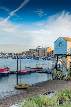 Escape to Wells-next-the-Sea: Your Ultimate Guide to a Perfect Norfolk Holiday Places To Live, Deep Roots, Holiday Guide, Best Places To Live, Coastal Towns