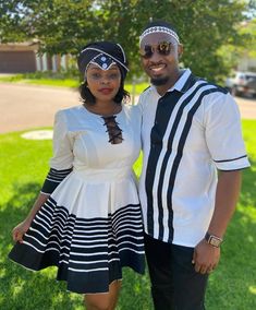 Xhosa Attire For Couples, African Attire For Women Outfits Church, Umbhaco Xhosa Designs Black And White, Black And White Xhosa Attire For Ladies, African Attire For Women Outfits, Modern Xhosa Attire, South African Dresses, African Dresses Plus Size