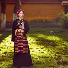 Tibetan Chupa, Tibetan Clothes, Tibetan Dress, Tibetan Clothing, Culture Project, Tibetan People, Tibet Travel, Woolen Clothes, Folk Clothing