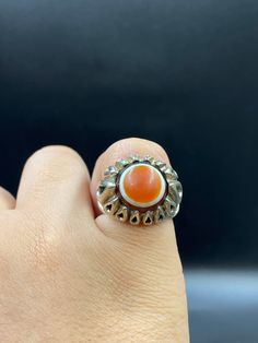 Very Unique Beautiful Old Ancient 1 Eye Orange Agate Solid Silver Ring Enamel Cabochon Ring, Classic Agate Round Rings, Classic Agate Ring, Classic Round Agate Ring, Vintage Polished Enamel Ring, Vintage Enamel Ring With Polished Finish, Antique Orange Round Ring, Unique Orange Cabochon Ring, Retro Round Cabochon Jewelry