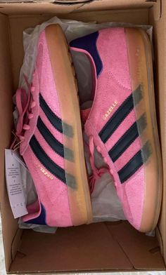 Adidas, Gazelle, shoes, pink, aesthetic, clothes, Adidas shoes, TikTok, Pinterest, cute Adidas Gazelle Bold Pink, Adidas Gazelle Outfit, Looks Adidas, Gymnastics Shoes, Pretty Shoes Sneakers