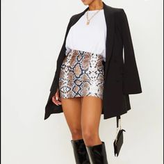 Hot Stretchy Snake Print Mini Skirt Perfect For Any Outfit!! White Mini Skirt For Fall Night Out, Trendy Beige Party Skirt, Chic Beige Mini Skirt For Night Out, Beige Mini Skirt For Fall Party, Beige Lined Mini Skirt For Night Out, Beige Pencil Mini Skirt For Party, Boujee Baddie, Plaid Tennis Skirt, Night Out Skirts